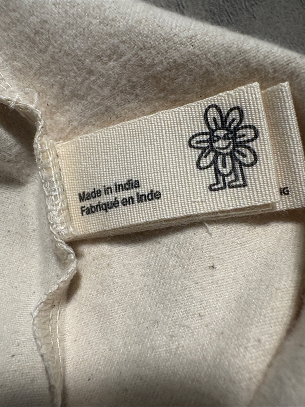 Coach Coachtopia Drawstring Dust Bag in Natural and Black - Picture 3 of 5